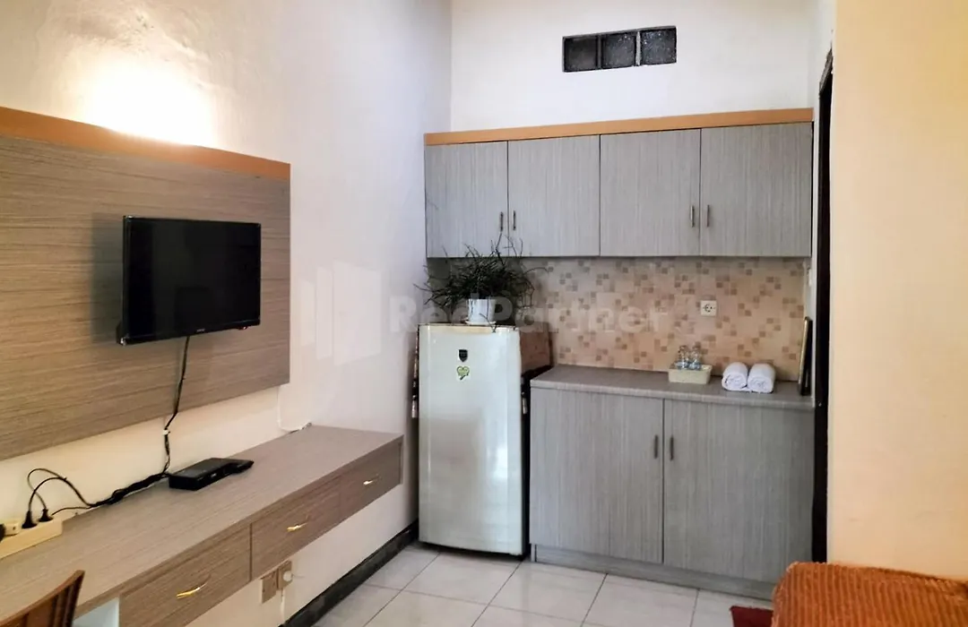 Rosa Luxury Jagakarsa RedPartner-1